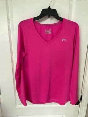 Under Armour Women's Hot Pink V-Neck Long Sleeve Performance Tee